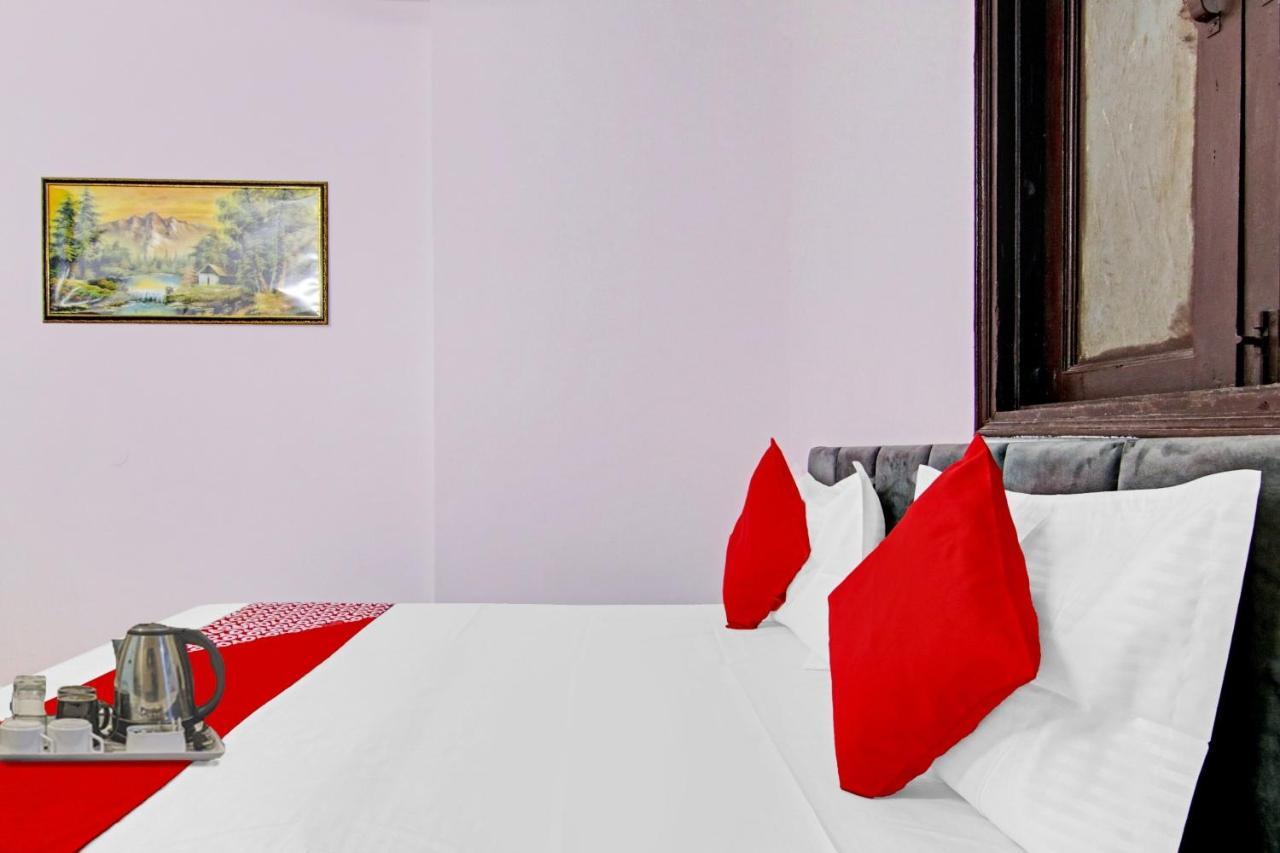 Hotel O Chaudhary Villa Нью-Делі Екстер'єр фото